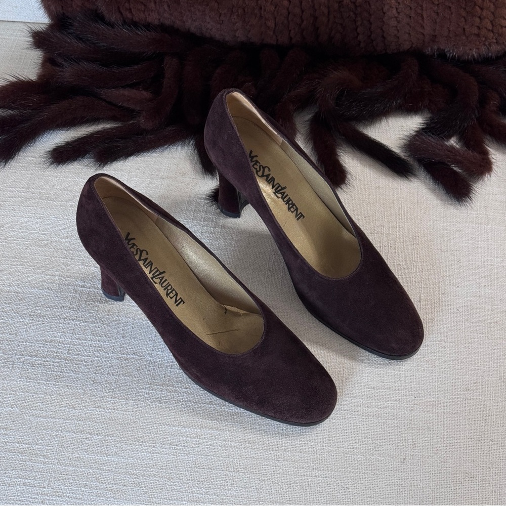 Yves Saint Laurent Vintage Brown Suede leather Heeled Pumps size 7 1/2‎ M